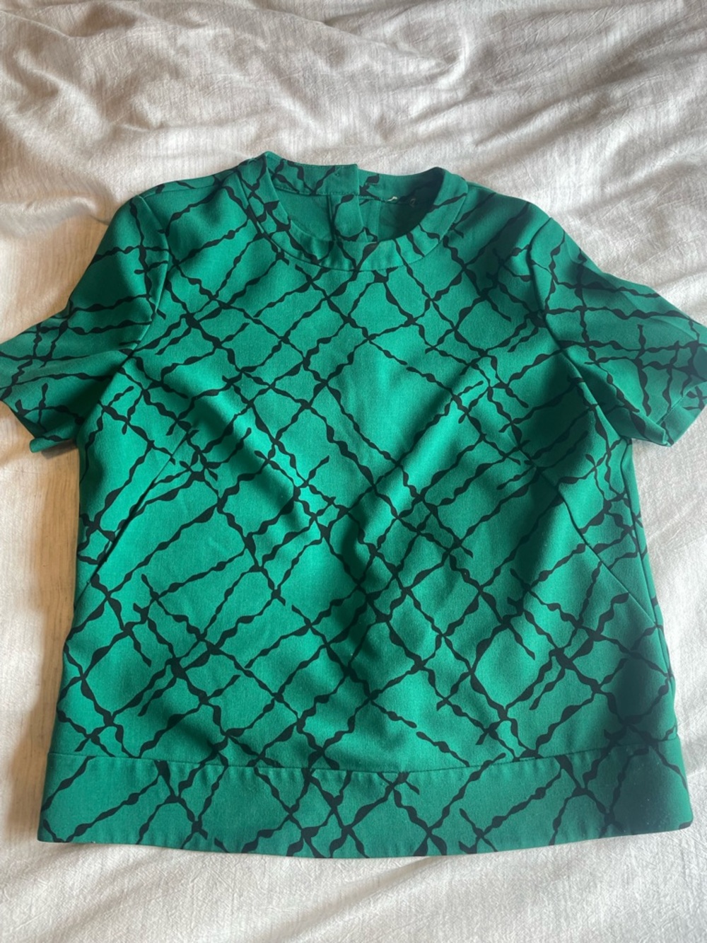 Christopher & Banks Green Short-Sleeve Top with Black Lattice Print
